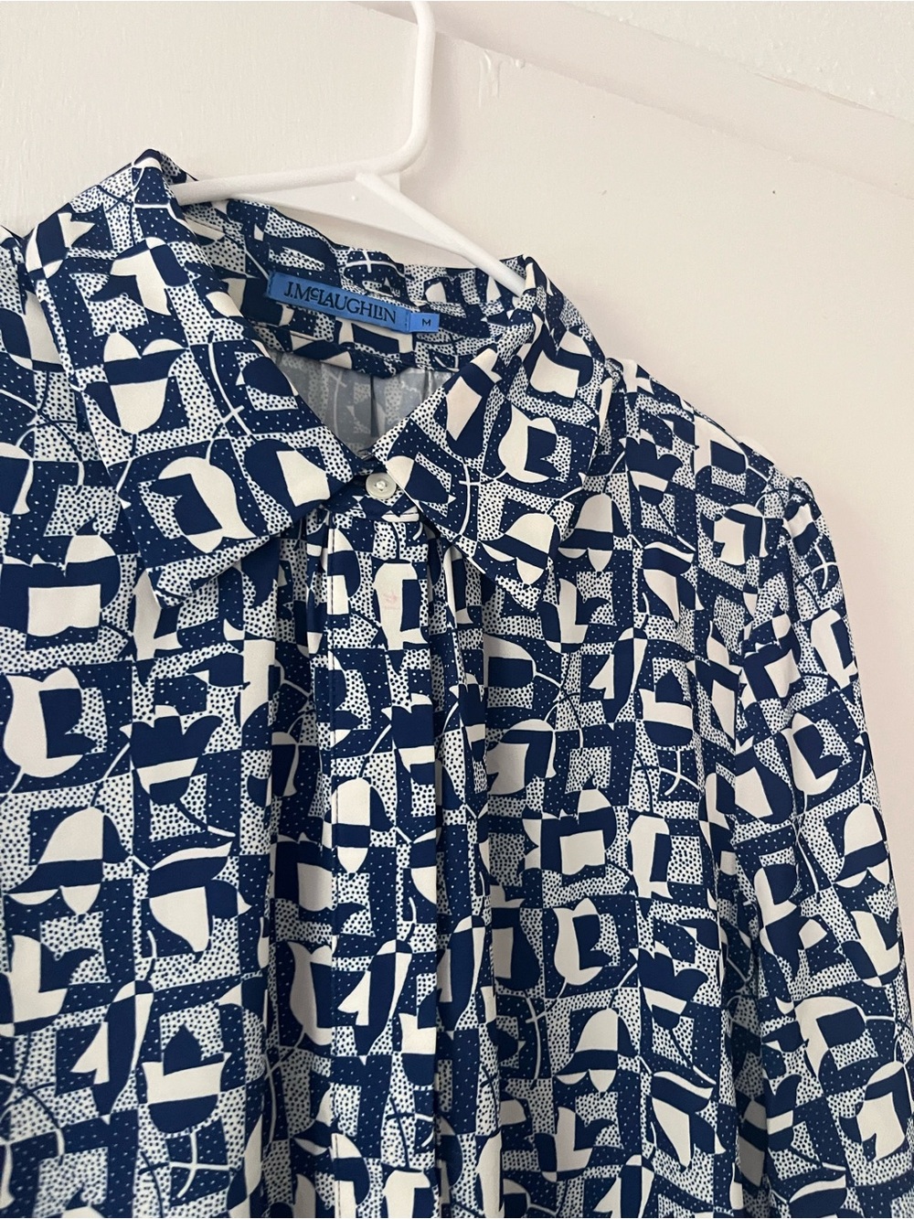 J. McLaughlin Geometric Tulip Long Sleeve Collared Hidden Button Dress Medium - Picture 3 of 13